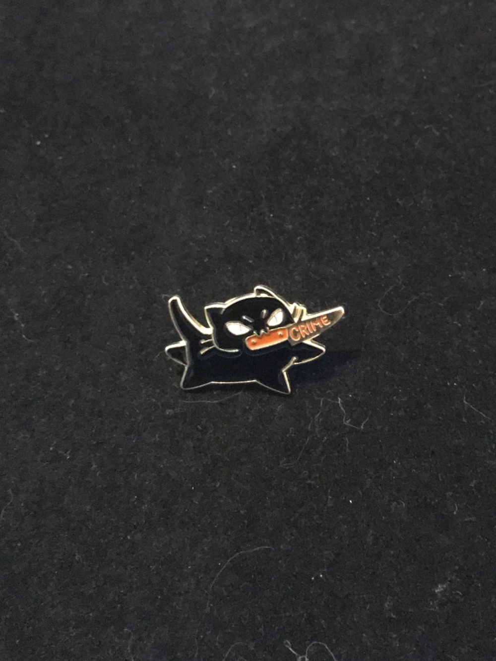 NWOT stabby black cat with crime knife pin (pins: 1/$12, 2/$20)